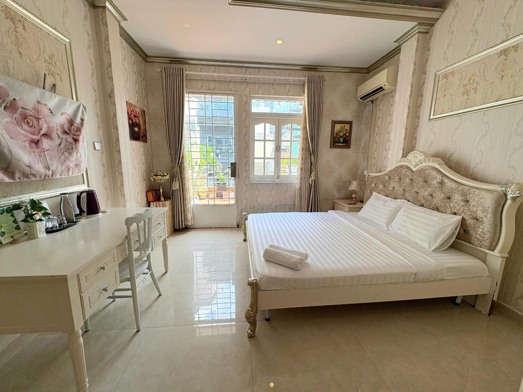F F House Homestay Hô Chi Minh-Ville Extérieur photo